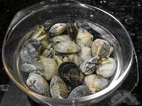 Almejas a la marinera con pimenton 2