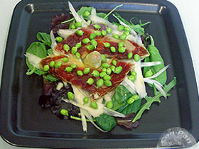 Ensalada de esparragos y jamon confitado