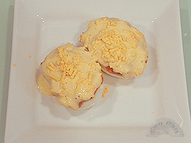 Huevos rellenos de bonito