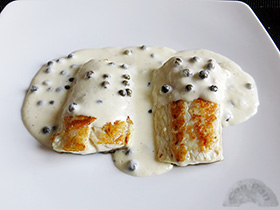 Lubina a la pimienta verde